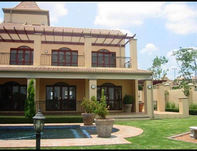 1 BEDROOM APARTMENT FOR SALE IN LONEHILL